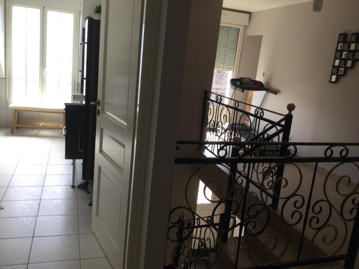 Domont Chambre Au Calme מראה חיצוני תמונה