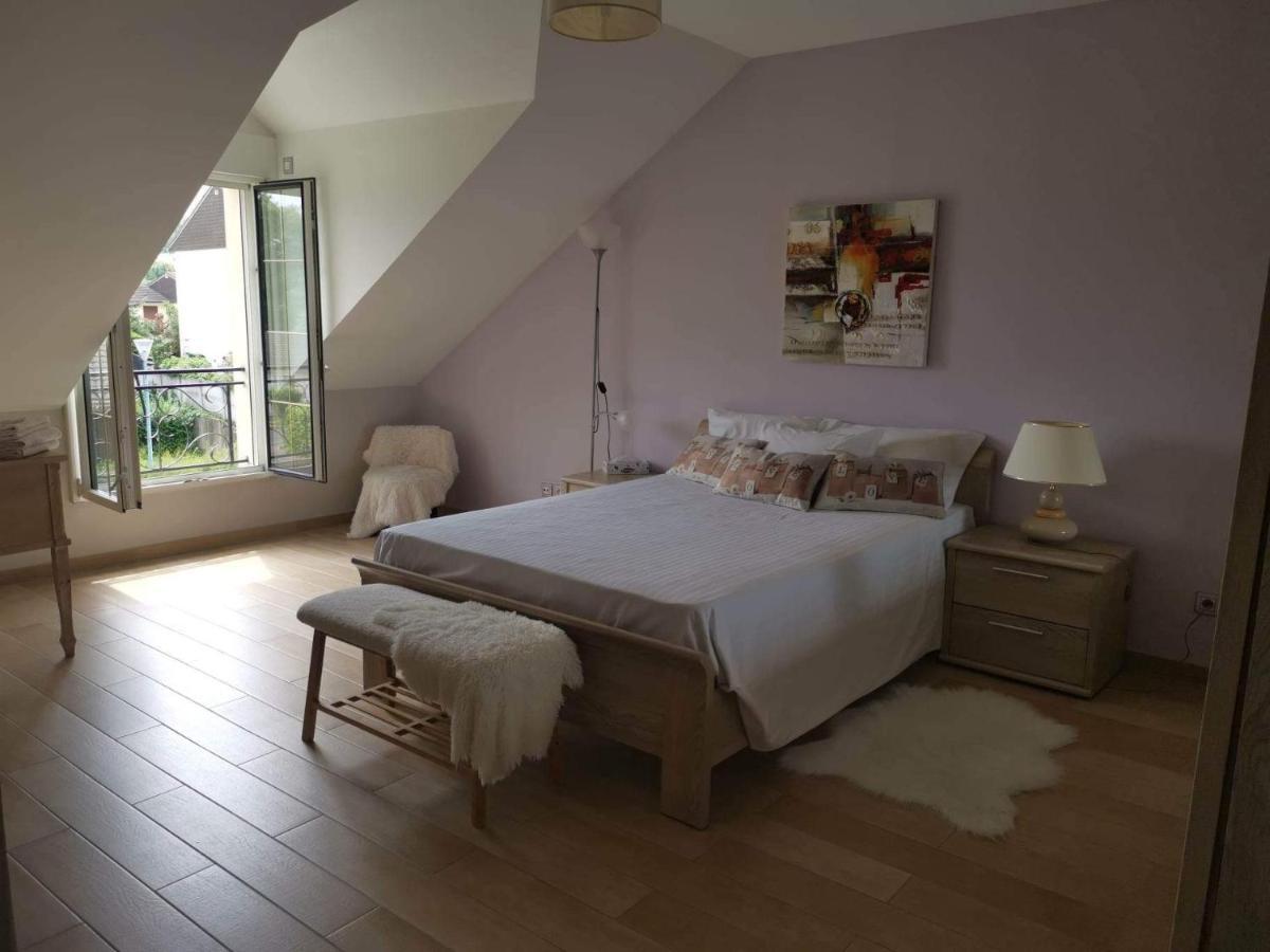 Domont Chambre Au Calme מראה חיצוני תמונה