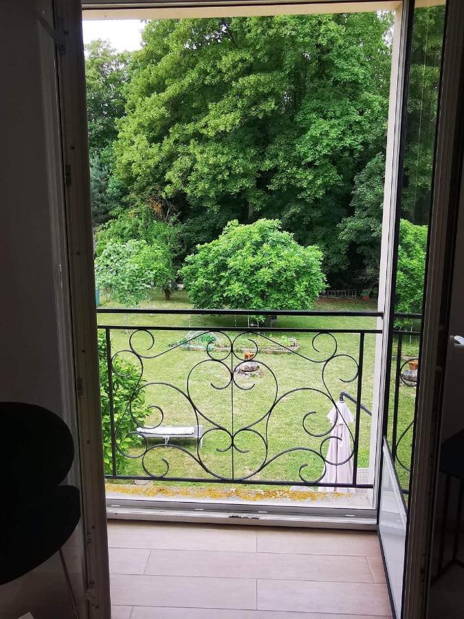 Domont Chambre Au Calme מראה חיצוני תמונה